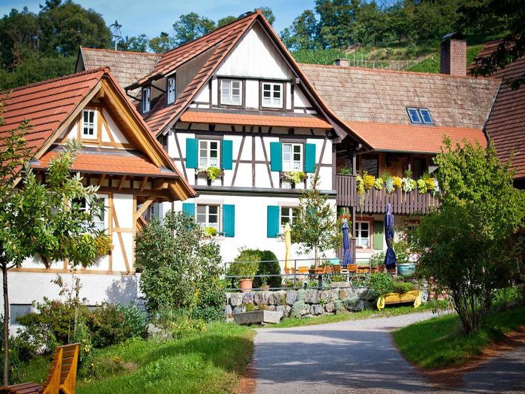 Weingut Alfred Huber Durbach Exterior foto
